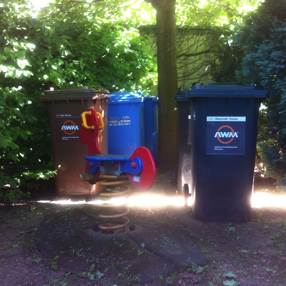 Post von @heibie - S01E11: Viskosehose