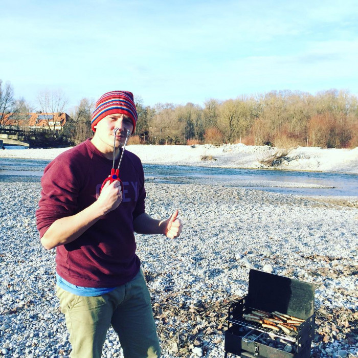 3. Advent. @diskomanni grillt.