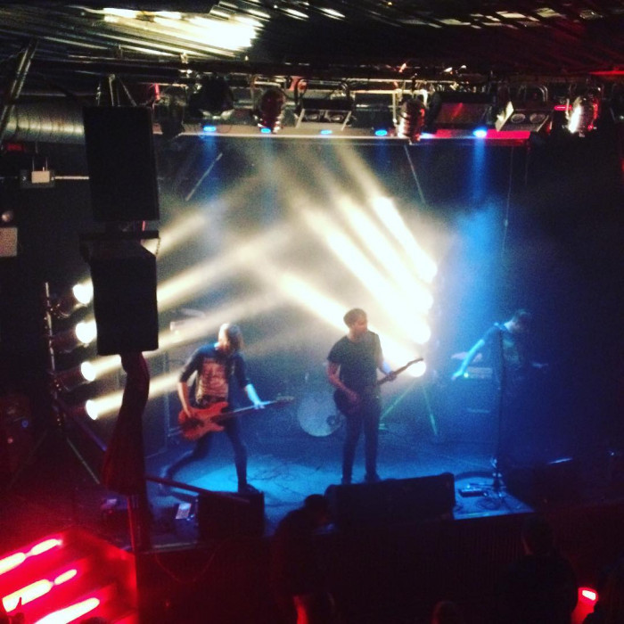 Die Gruppe Kampfklub. Oder Kraftsport. Oder @kmpfsprt