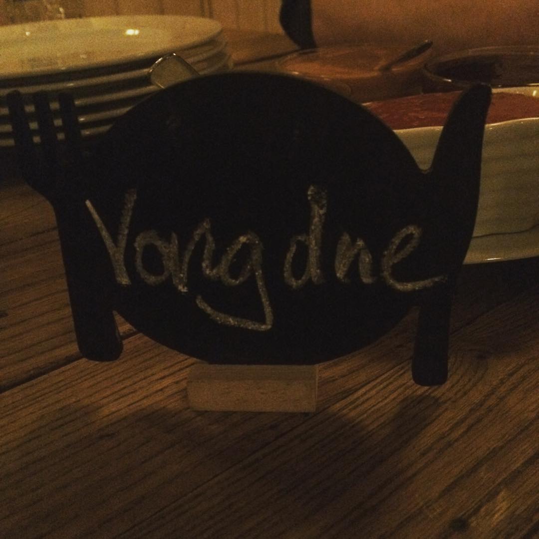 Haben jetzt ein Stammtischschild.