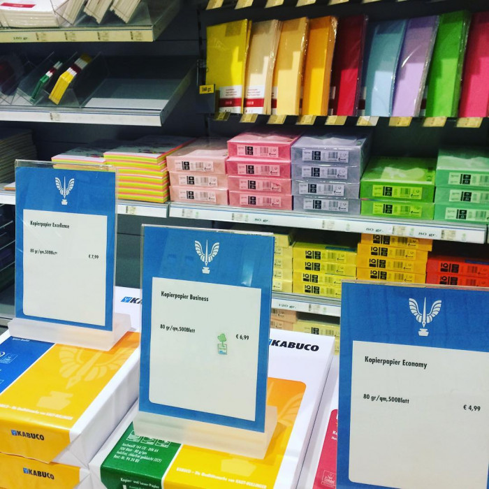 Ich nehm Business. Wegen der Beinfreiheit.