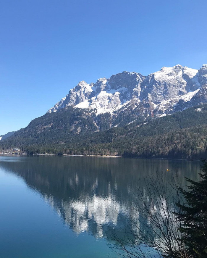 Im Rahmen der &bdquo;&ouml;fter mit dem Zug in die Berge fahren 2019&ldquo;-Aktion geht es zuerst mal nach Garmisch.