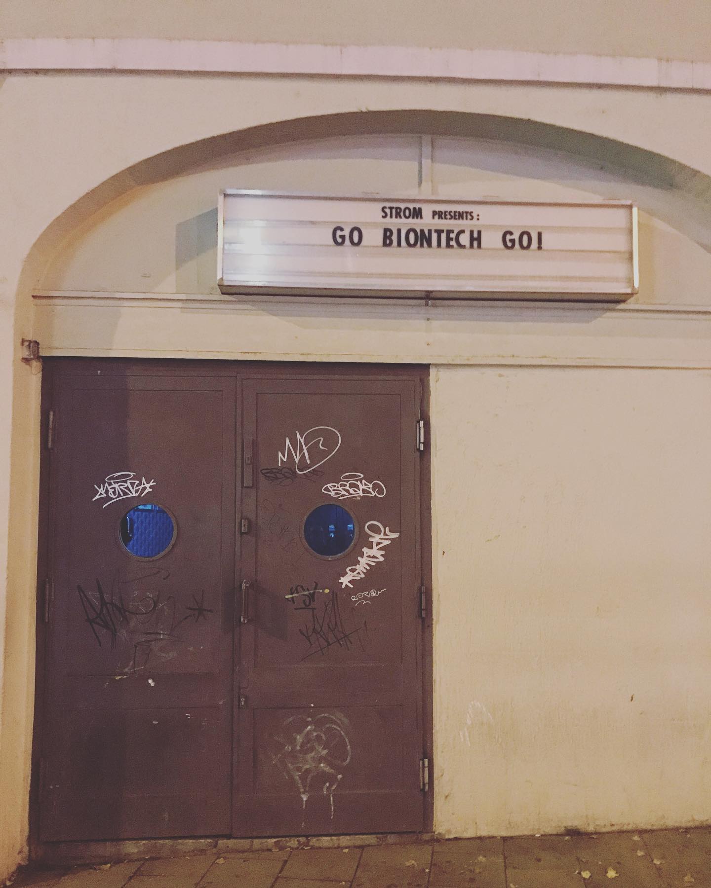 Tonight: Go Biontech Go!